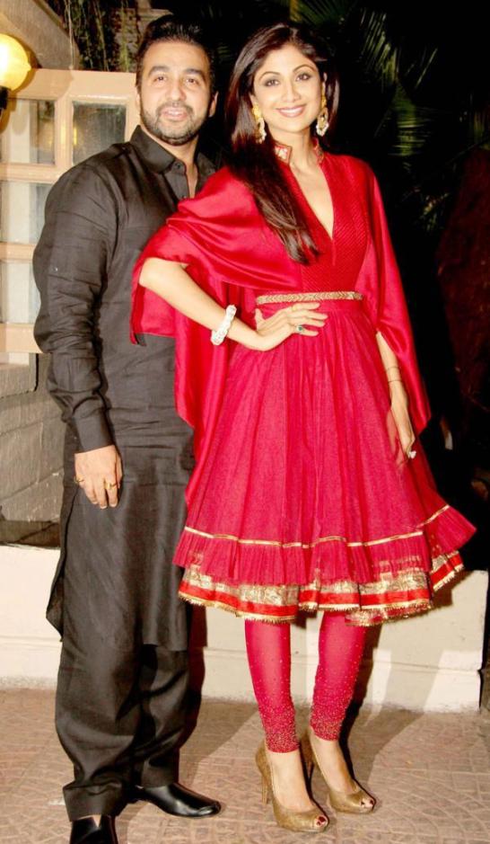 Shilpa Shetty in Red Churidar and Salwar Kurta having High Neck Collar Design with Front Open Deep Neck Style