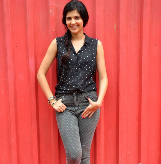 Deeksha Seth in Jeans 