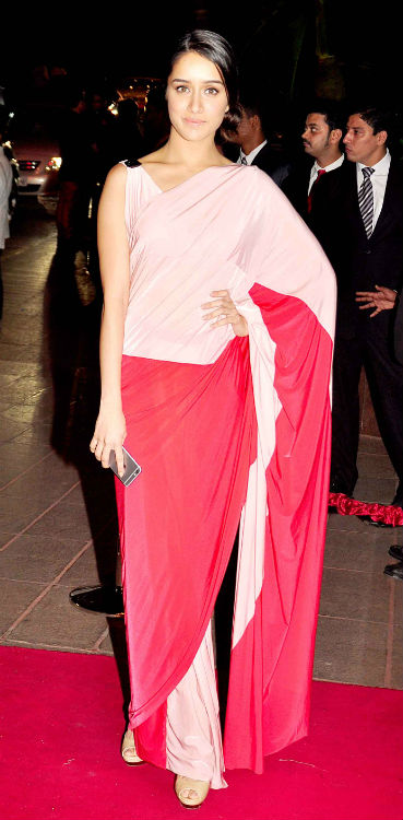 Shraddha Kapoor at Arpita's wedding reception