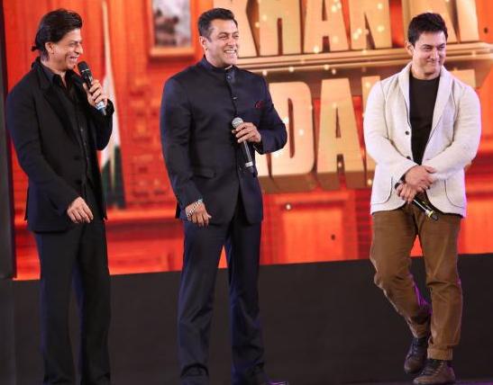 Woow… Three Khans of bollywood Salman Khan, Aamir Khan, Shahrukh Khan on The One Stage