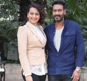 Sonakshi Sinha and Ajay Devgn Promote “Action Jackson” in Delhi