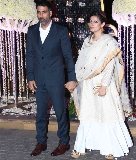 Akshay Kumar and Twinkle Khanna at Rriddhi Malhotra and Tejas Talwalkar Wedding Reception