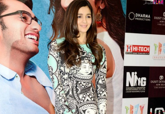 Alia Bhatt in Printed One Piece Dress at Delhi For 2 States Movie Promotion