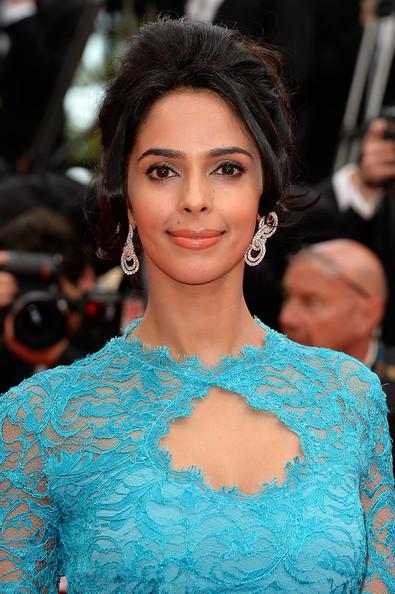 Mallika Sherawat Hot Pics in Blue lace Gown at ‘Grace of Monaco’ Festival de Cannes