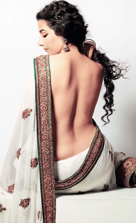 Vidya Balan in Backless Blouse Photos – Hot Pics in Designer Backless Saree