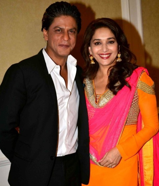 Madhuri Dixit in Pink Orange Suits Photos – Traditional Dress Photos with Shah Rukh Khan at Press Meet in Malaysia