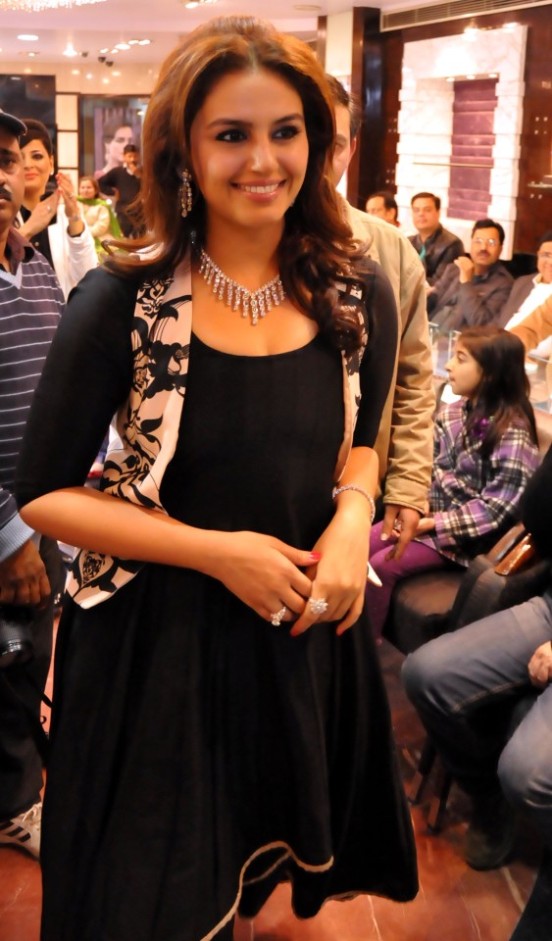 Huma Qureshi In Black Dress at Promotes Event in Amritsar