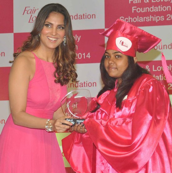 Lara Dutta in Pink Gown for Fair and Lovely Foundation Scholarships 2015