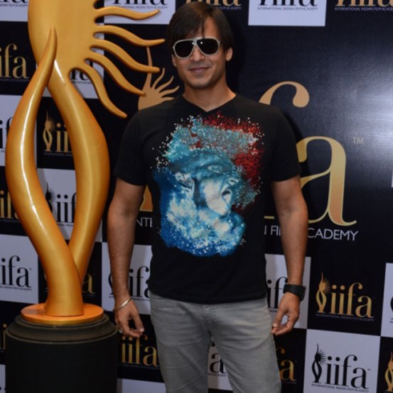 Vivek Oberoi in Black T-Shirt at IIFA 2015 Press Meet