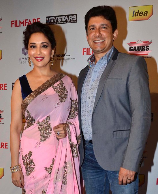 Madhuri Dixit in Light Pink Saree at Idea FilmFare Pre Awards Party 2014