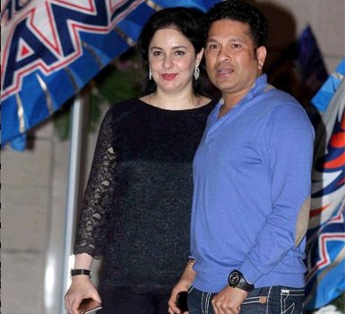 Sachin Tendulkar with Anjali at Ambanis House for Celebrate Victory of 'Mumbai Indians' in IPL 2015