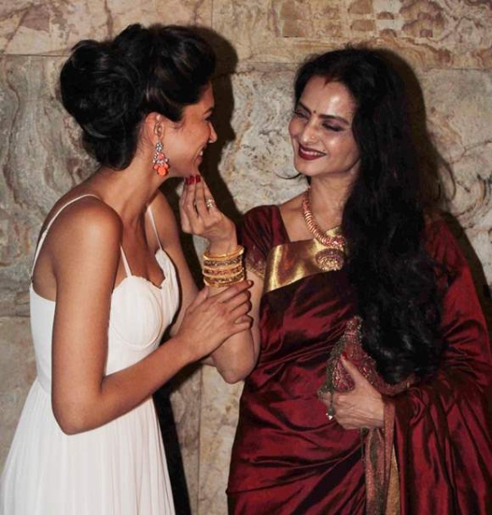 Rekha in Maroon Saree at Ramleela Screening In Mumbai Hot Photos