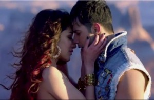 Shraddha Kapoor and Varun Dhawan Hot Kissing Scene in ABCD Any Body Can Dance 2 Movie