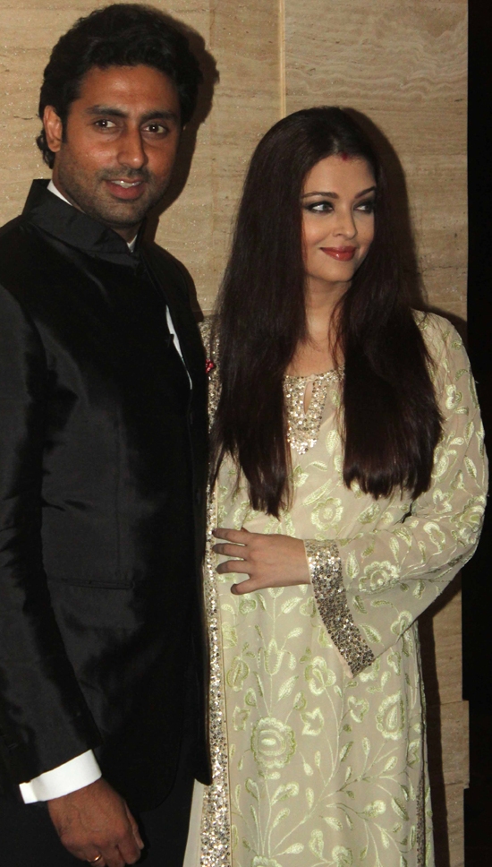 Aishwarya Rai in White Churidar Suit with Abhishek Bachchan at Asin Birthday Party