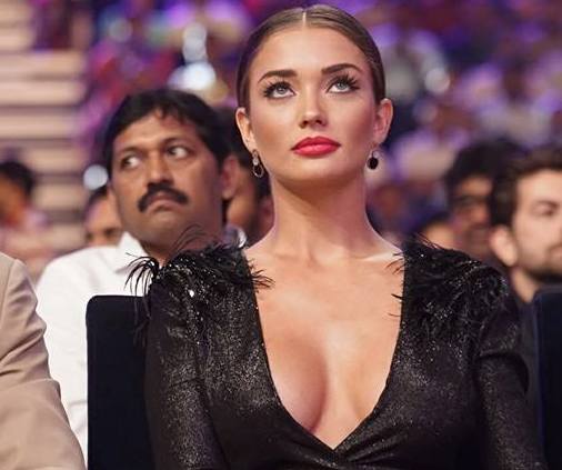 Amy Jackson in Black Evening Gown at South Indian International Movie Awards 2015