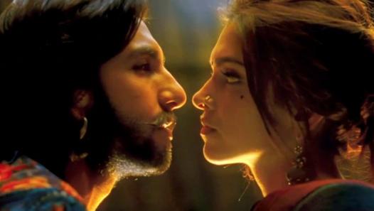 Deepika Padukone Lip Lock Kiss Pics in Ram Leela Movie Hot Photos