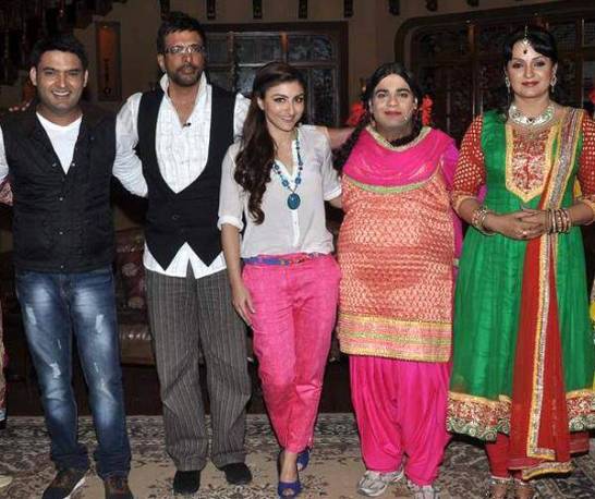 War Chhod Na Yaar Movie Promotion Event Pictures Latest Photos in Comedy Nights with Kapil