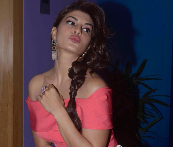 Jacqueline Fernandez in Peach Off Shoulder Dress at Brothers Movie Promotion Pics