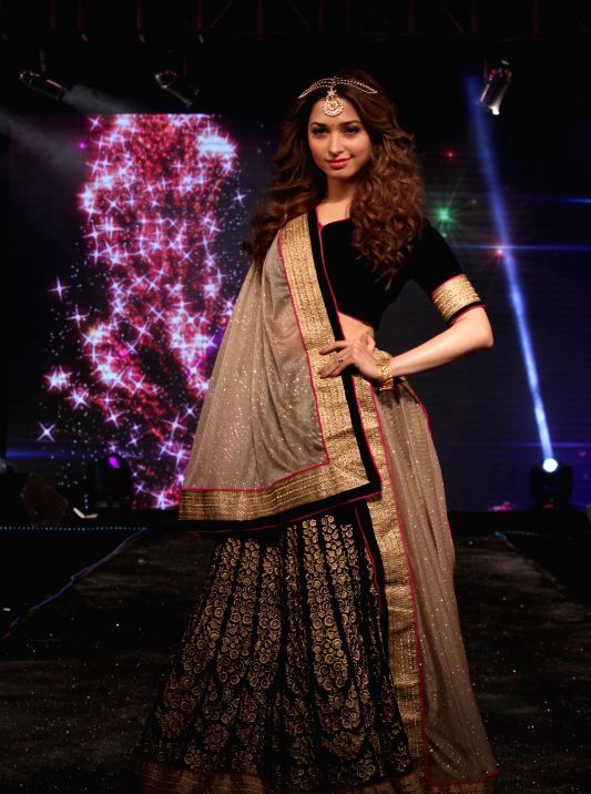 Tamannaah Bhatia at Joh Rivaaj Fashion Show 2015 